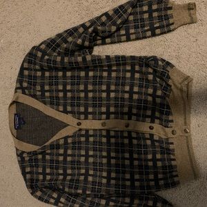 vintage roundtree and yorke cardigan